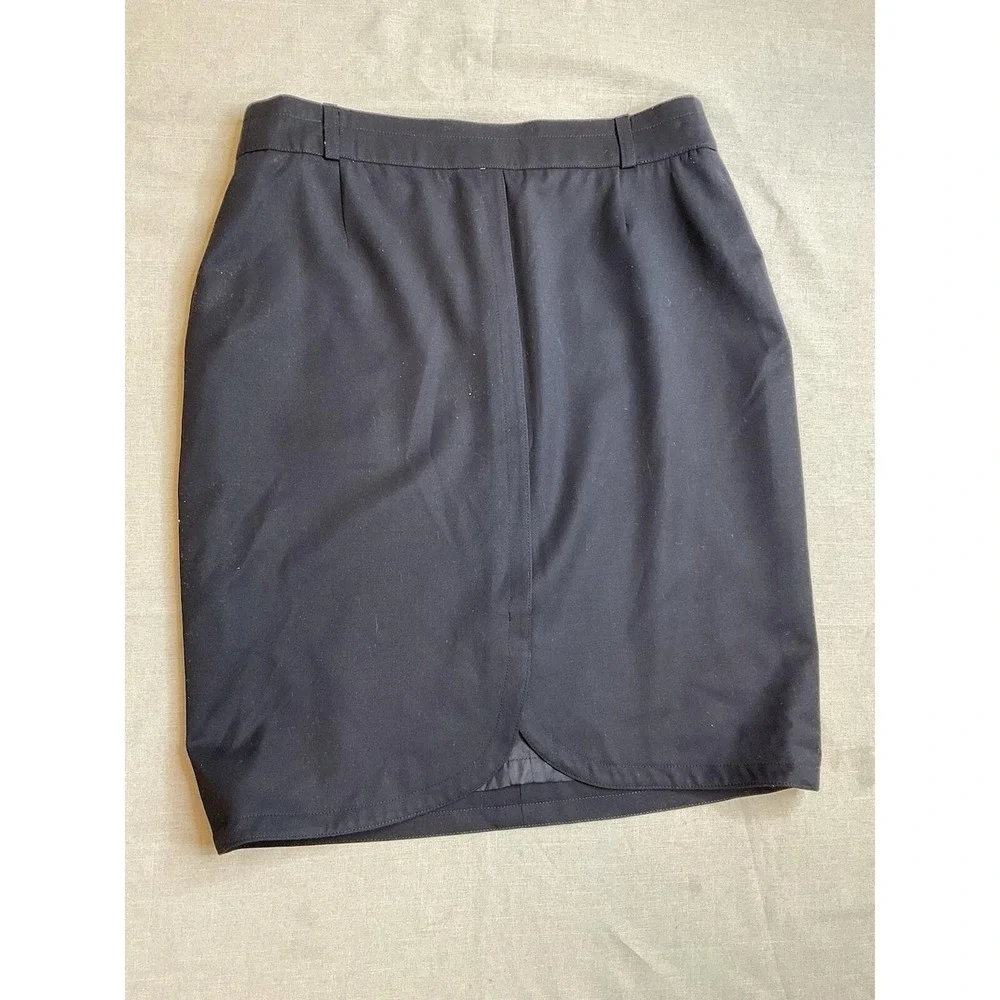 Escada Tulip Skirt Black Lightweight‎ Wool Vintage Made In Italy Size 40 Small